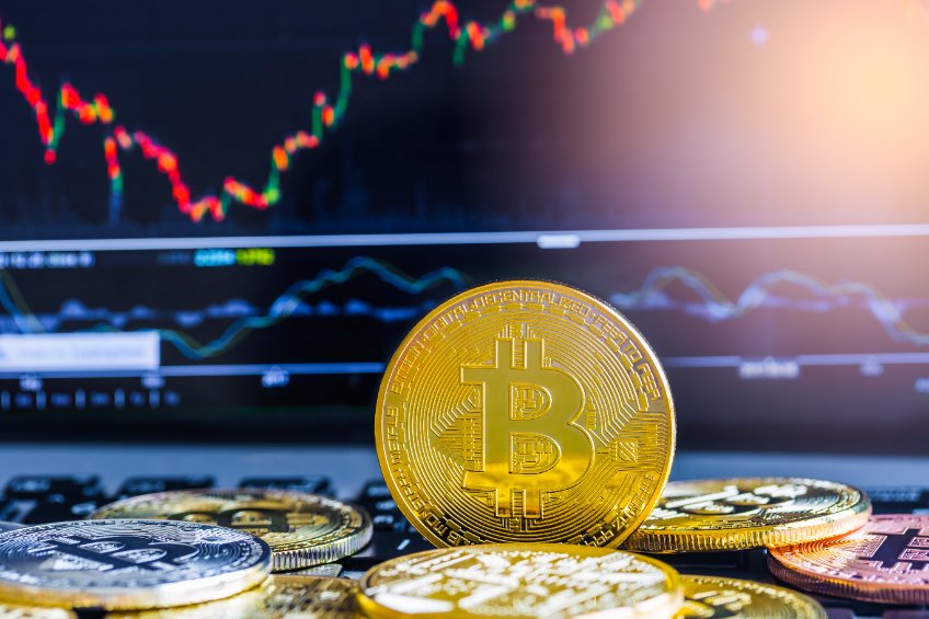 Bitcoin breaks below Realized Price as bears push BTC below $21.4K